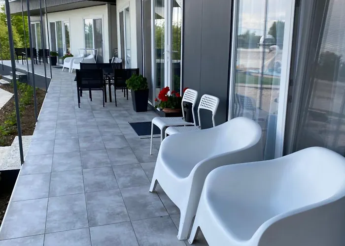 Kertvarosi Apartment